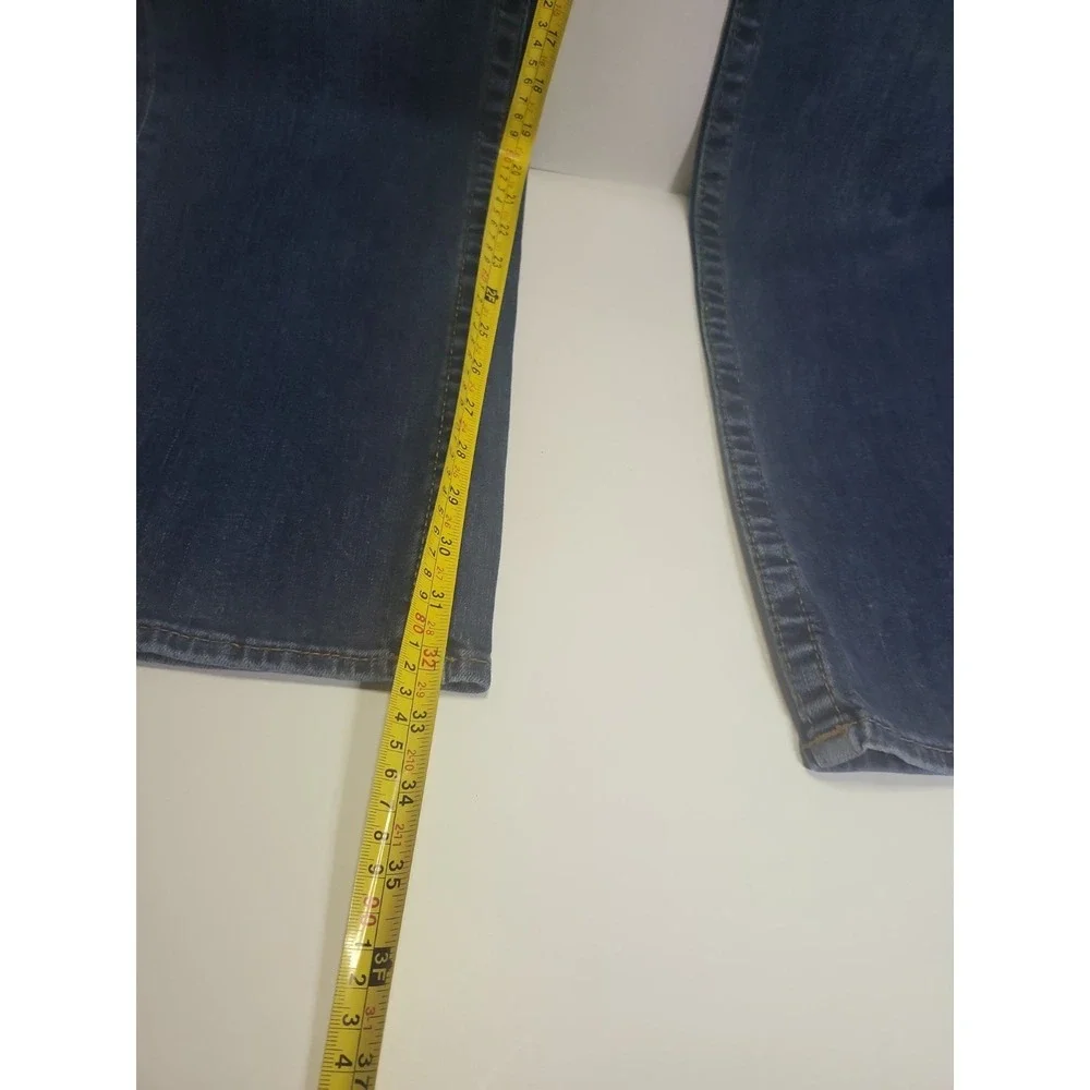 True Religion Ricky Jeans Mens 38x32 Distress Blue Straight Leg Flap Pocket‎